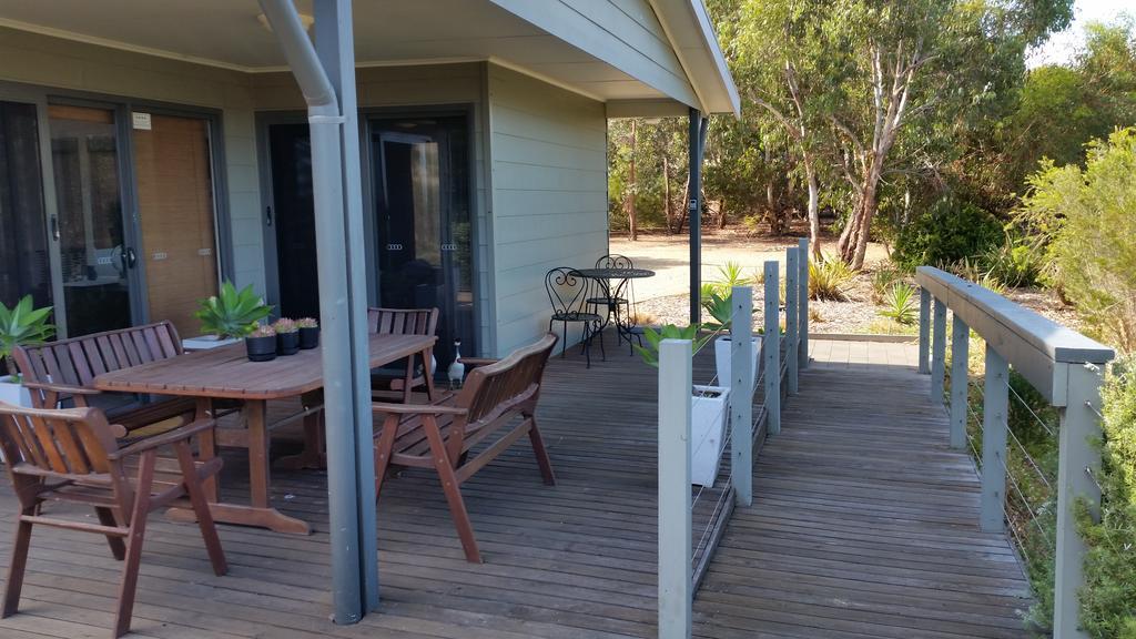 Linger Longer Cottages Port Elliot Esterno foto