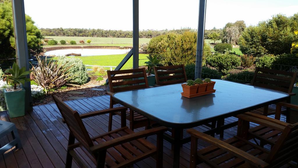 Linger Longer Cottages Port Elliot Esterno foto