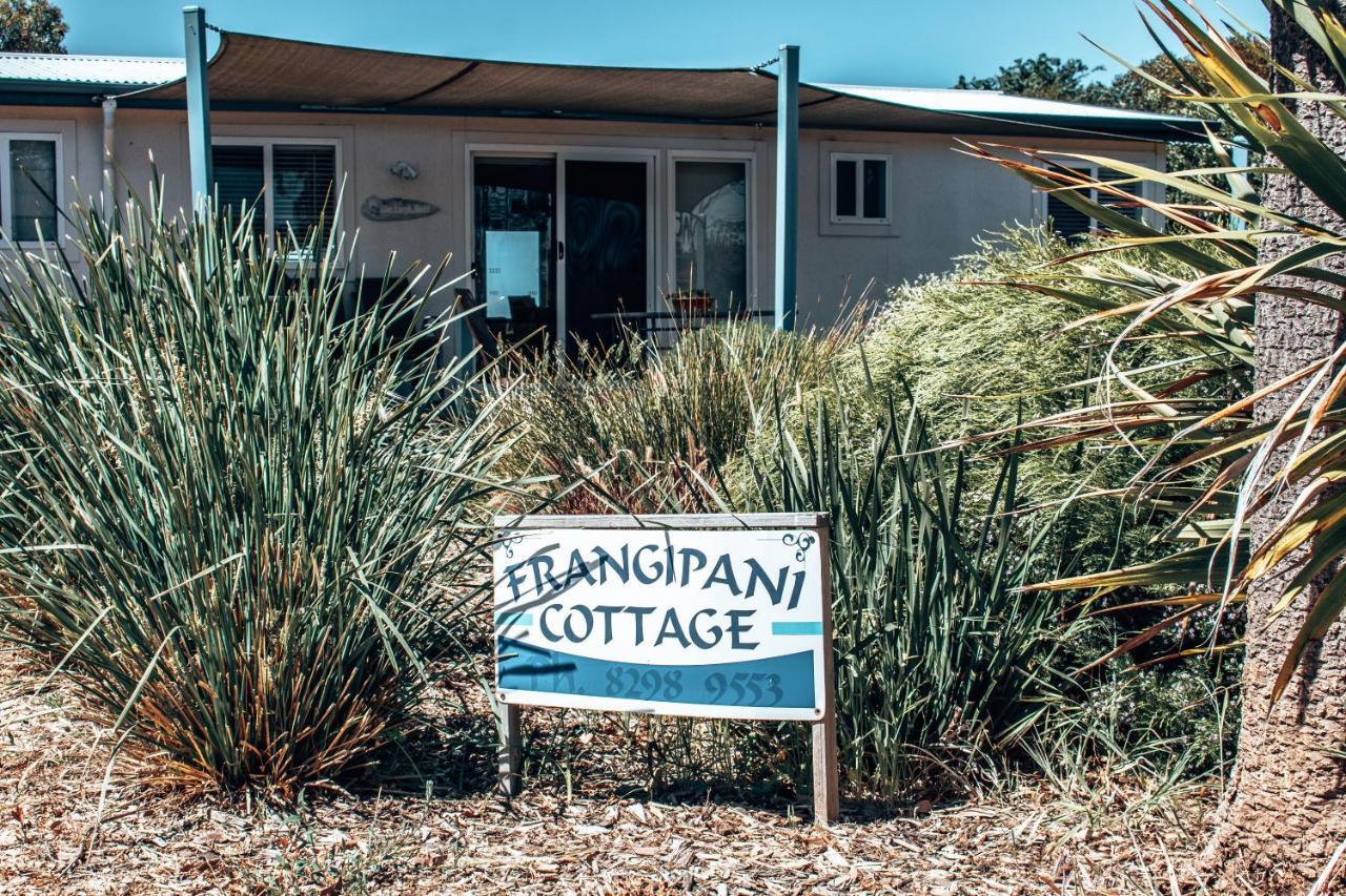 Linger Longer Cottages Port Elliot Esterno foto